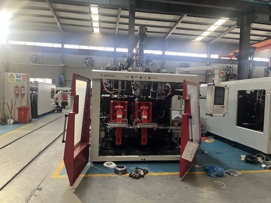 Electric Riven Type Extrusion Blow Molding Machine with 80mm Screw Diameter