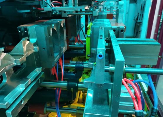 Three Layer HDPE 1L Lubricant Bottle Blow Molding Machine